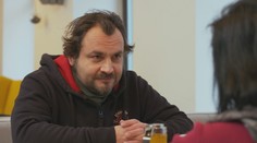 Ztracená rodina: Matka přišla o dítě a skončila v léčebně. Teď ji její syn hledá