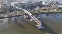 Karlín a Holešovice v létě propojí lávka. Každý metr stojí milion korun