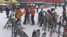 Zloděje lákají lyžárny, zmizely komplety za stovky tisíc korun