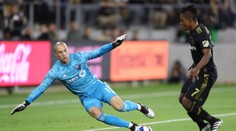 Hrubka větší než od Kariuse! Brankář předvedl obrovský kiks