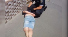 Řidič nadýchal přes 3,5 promile. Pak policisty dostal svými řečmi 