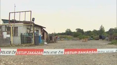 Rozsáhlá policejní akce u Slaného. Policie pátrá po útočníkovi ze sběrných surovin