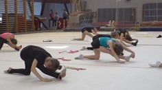 Mladé ukrajinské gymnastky trénují s českými. Hrůzy války si ale nesou s sebou