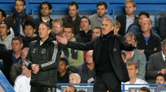 Chelsea není vyzrálý tým, neumí hrát pod tlakem, stýská si Mourinho