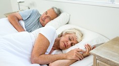 Spánek výrazně snižuje riziko nákazy covidem. Nespavost může přitížit