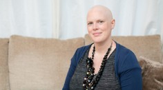 Těhotná odmítla chemoterapii, aby chránila dítě. Skončilo to tragicky