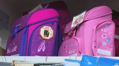 Dětem se blíží školní rok. Stát na pomůcky může přispět až 34 tisíc