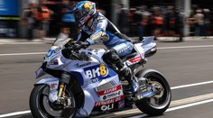 Márqueze zachránil od propadáku skútr a sprint. V tréninku zklamal Bagnaia
