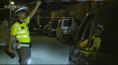V bytě plném odpadků našli dvě mrtvoly! Zavraždil je někdo?