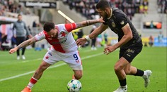 Slavia ani na potřetí Hradec neporazila, Votroci si zajistili pohárovou Evropu