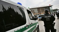 Zátarasy a tisíce policistů: Útoky na Silvestra už v Kolíně nedopustí