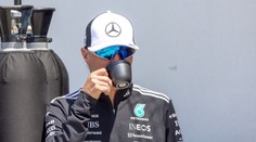 Blafuje, nebo naznačuje? Oblíbený jezdec F1 napíná fanoušky návratem