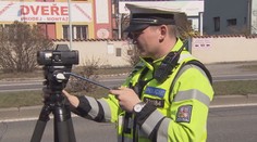 Policie na Náchodsku rozdávala pokuty. Nachytala opilce i závodníky