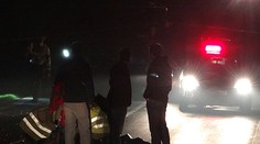 Zbytečná smrt! Žena šla středem silnice, smetlo ji auto