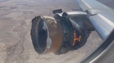 Letadla s motorem, který explodoval nad Denverem, stáhli z provozu