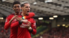 Přestřelku s Liverpoolem zvládli lépe United a po prodloužení postupují