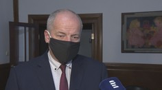 Děti se do škol jen tak nevrátí. Záležet bude na datech, říká Prymula