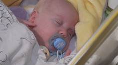 Davídek při narození vážil jen 630 gramů. Teď konečně může z nemocnice domů