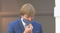 Noste roušky, nakázal ministr! Za půl hodiny 20x porušil pravidla! VIDEO