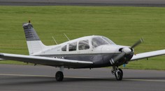 Instruktor za letu náhle zemřel, jeho pilot si myslel, že předstírá spánek