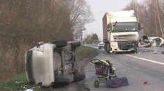 Vážná nehoda na Pardubicku: Mezi pěti zraněnými je i těhotná žena