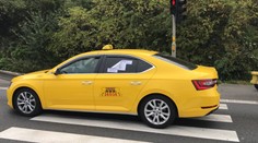 Spor mezi Uberem a taxikáři vyřeší nový zákon. Nebude to ale hned