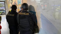 Policie evakuovala 200 lidí z kanceláří v Brně. Zasahovat musel pyrotechnik