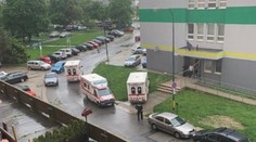 Zhrzený muž střílel na soka v lásce, pak zbraň otočil proti sobě!