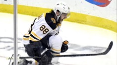 Pastrňák si připsal hattrick a překonal historický milník. Boston má rekord