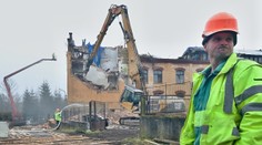 V Česku jsou stovky ruin. Ohrožují okolí, k demolici se nikdo nemá
