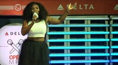 Serena se odvázala na party! Jak si vedla při karaoke?