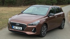 VIDEOTEST: Hyundai i30 - korejský Volkswagen Golf. Budete zírat!