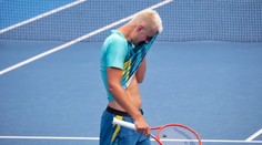 Tomic se sázel s rozhodčí, že má covid. Po prohře je skutečně pozitivní