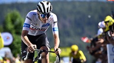 Útok Pogačara v horách. Slovinec na Tour opět umazal ztrátu na lídra