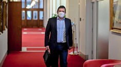Bývalí ministři dostanou tučné odstupné. Hamáček si přijde na více než 800 tisíc