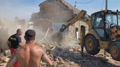 V Mikulčicích začala demolice, k zemi musí desítky poničených domů