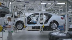 V Evropě bude na zavření až osm velkých automobilových továren, tvrdí studie