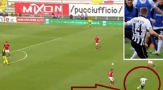 Mladík Jankto oslnil Itálii: Tímhle volejem napodobil památný gól!