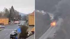 Hrdina vytáhl z hořícího auta dva lidi, sám teď musí na další operaci!