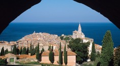 Další stát hrozí odchodem z NATO. Pojedu do Moskvy, řekl předseda parlamentu