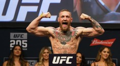 Jedna rána za druhou! McGregor předvedl hodně nebezpečnou formu