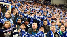 Fanoušci se bouří proti vládě! Pusťte všechny na hokej, hlásali v Brně
