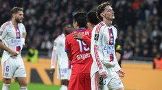 Šlágr kola pro PSG. Lyon dohrával v deseti, padl až v úplném závěru