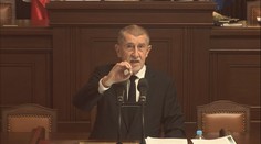 Drama ve Sněmovně: Babiš se pustil do Fialova zdraví, všichni vládní poslanci odešli