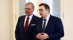 Situaci na Rhodu řeší ministři. Připravená jsou vládní i armádní letadla