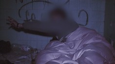 Hádka o alkohol. Muž měl u jablonecké přehrady uškrtit družku