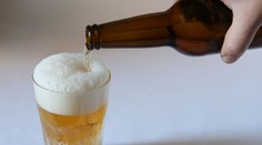 PIVNÍ INSPEKTOR v akci: Jak poznáte dobře načepované pivo?