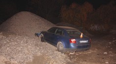Opilý řidič nasedl do auta a srazil chodce. Jeho stav zůstává vážný