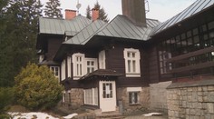 Pro uprchlíky ubytování je, slibuje Sněmovna. Harrachov ale radost nemá