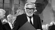 Zemřel herec Jiří Bartoška. Byl do poslední chvíle aktivní, vzpomíná Jákl